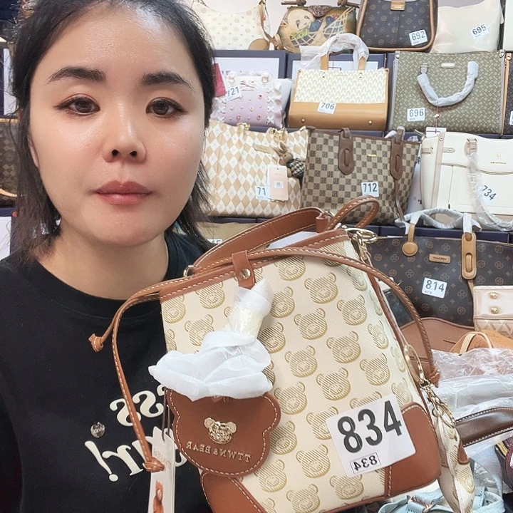 PU包包包包包包包包吧