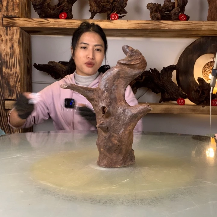 椿***号天然的云南紫柚木会黄水