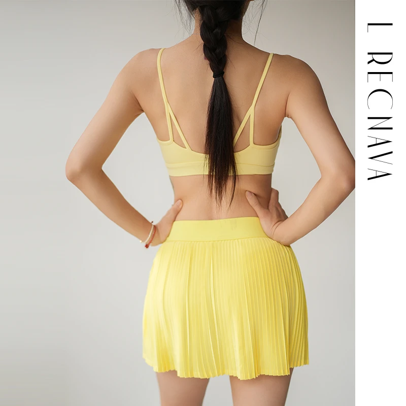 LRECNAVA 芮柯纳未 小猫耳美背性感细肩带运动胸衣带胸垫中等强度