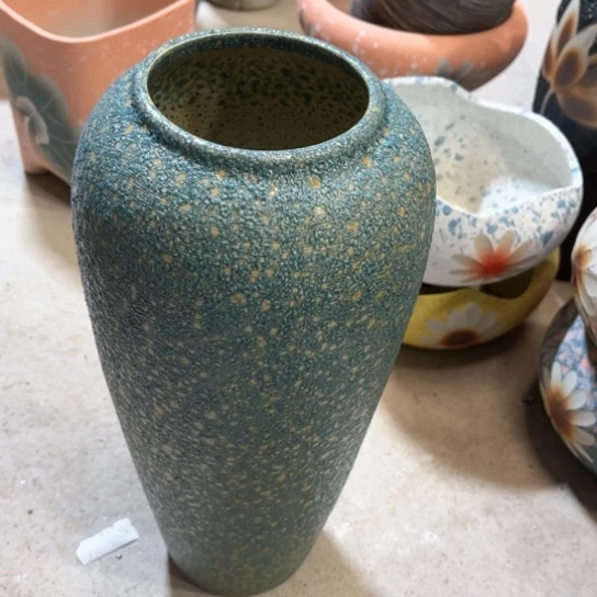 罐默认微瑕，有孔编号18-36