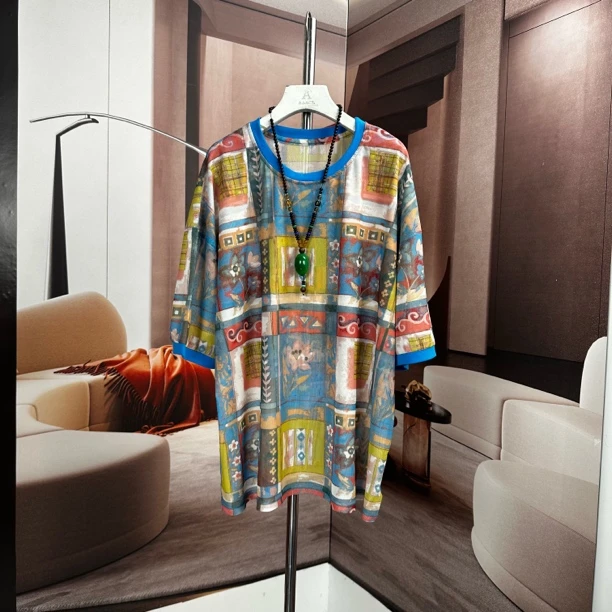 欧洲花大码女装夏装200斤洋气时尚碎花胖mm宽松显瘦短袖T恤衫