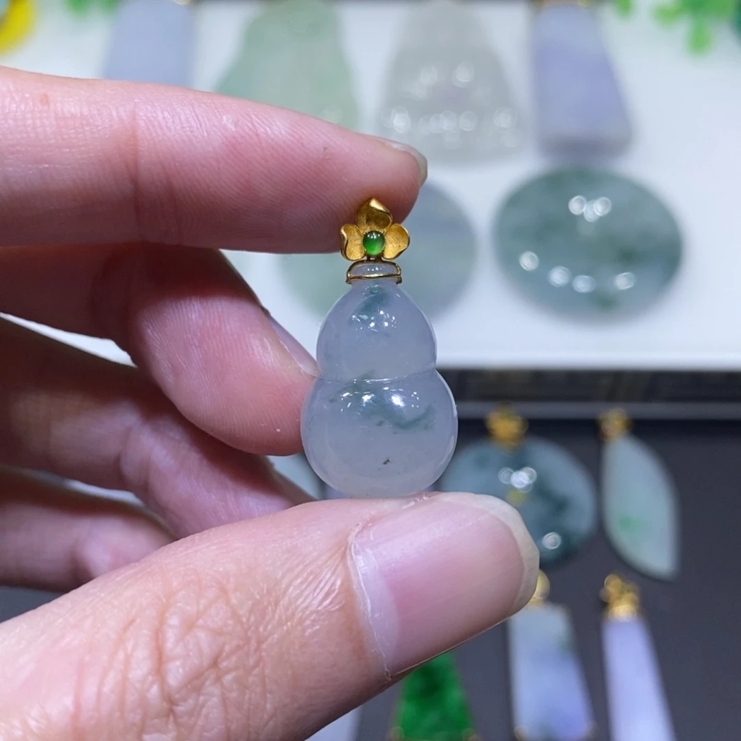 翡翠18K金镶嵌吊坠(不含链)