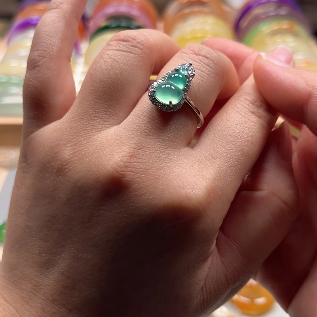 玛瑙/玉髓手镯未镶嵌1