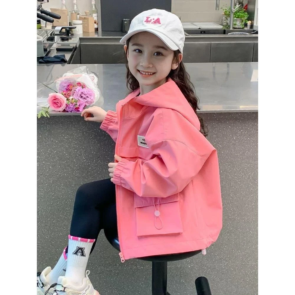 女童外套春秋款新款洋气中大童儿童秋装女孩秋季连帽冲锋衣潮