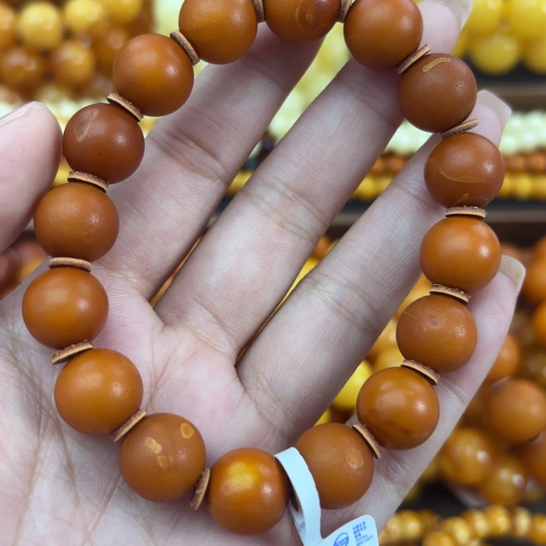 未镶嵌颈饰琥珀蜜蜡