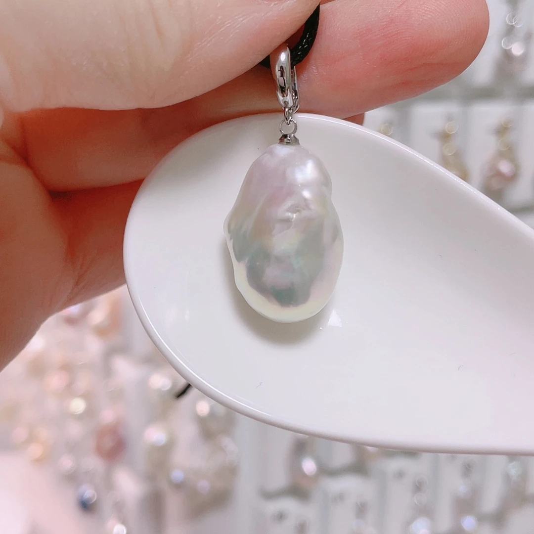 颈饰未镶嵌淡水珍珠