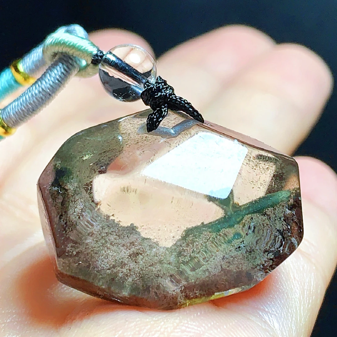 东海水晶天然随形绿幽灵水晶吊坠毛衣链通透原石项坠男女款聚宝盆