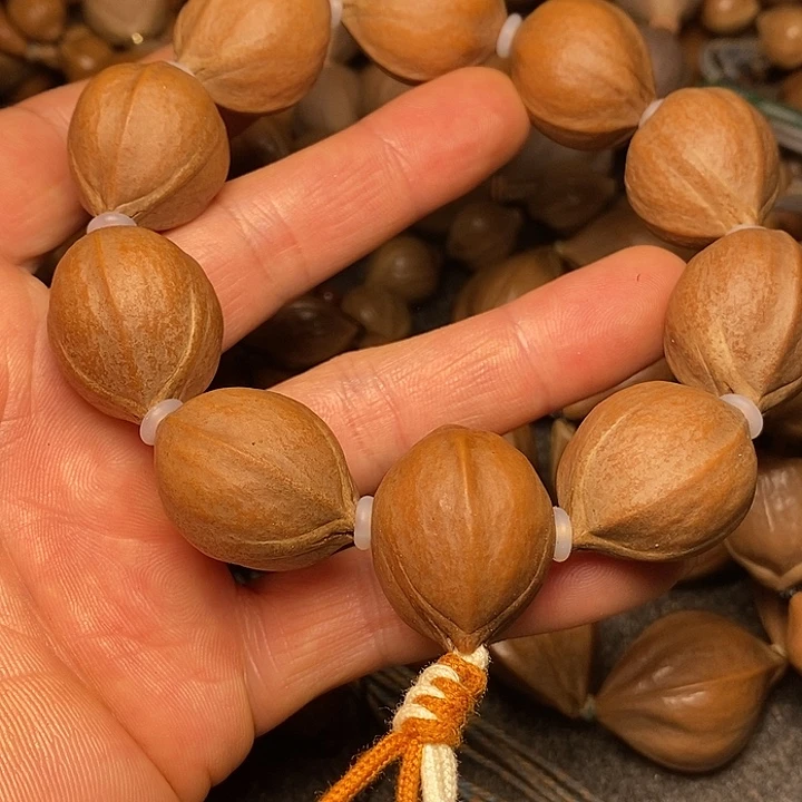 手串橄榄核2.1尺寸42号