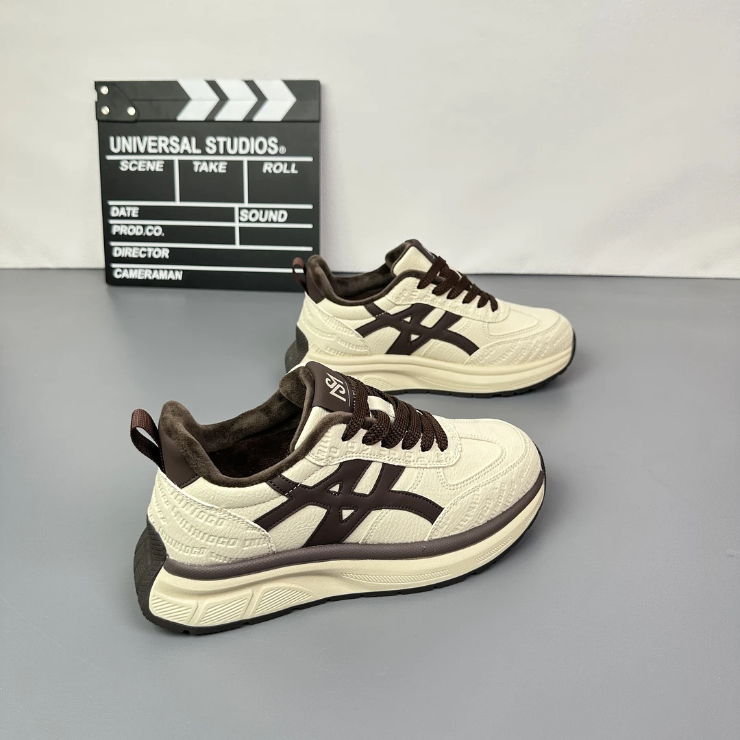 2025冬季新款加绒老爹鞋韩版复古系带厚底增高休闲鞋百搭男士棉鞋