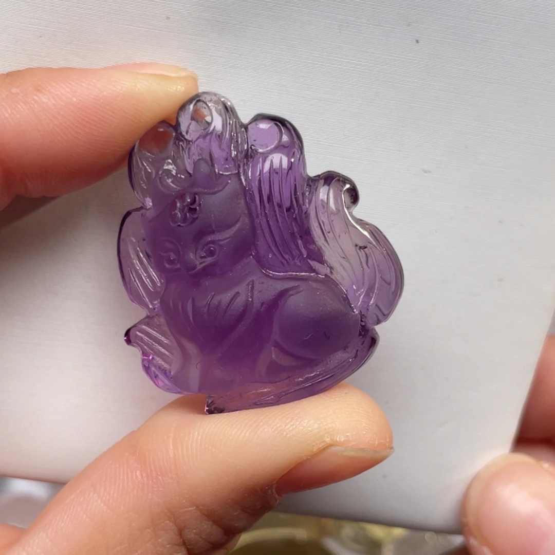 广***东石材天然水晶吊坠摆件