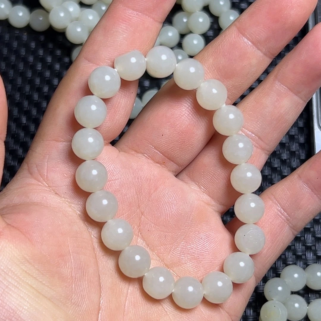 和田玉未镶嵌颈饰辛*