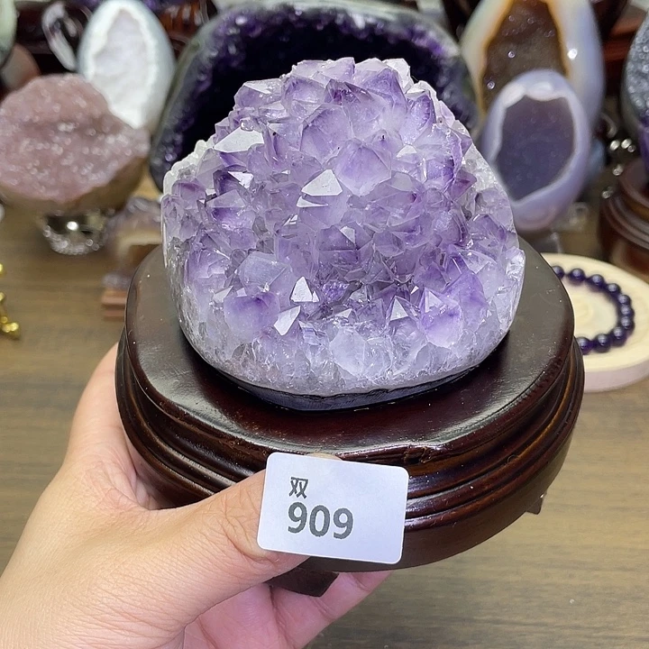 未镶嵌大型摆件（非配饰）水晶