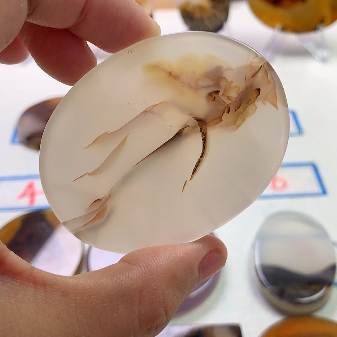 玛瑙/玉髓未镶嵌珠宝半成品