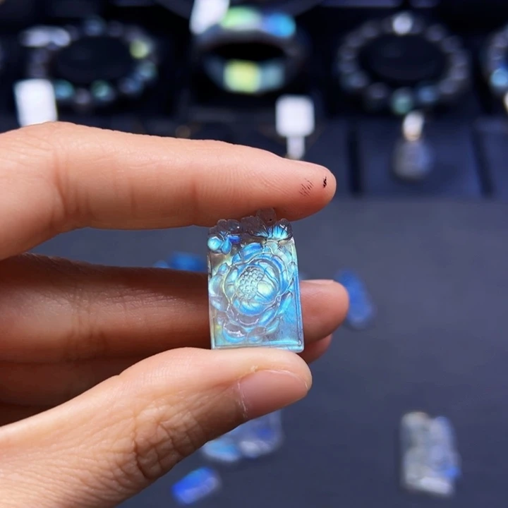 拉长石吊坠(不含链)银S925镶嵌p**粒做扣头不退不换