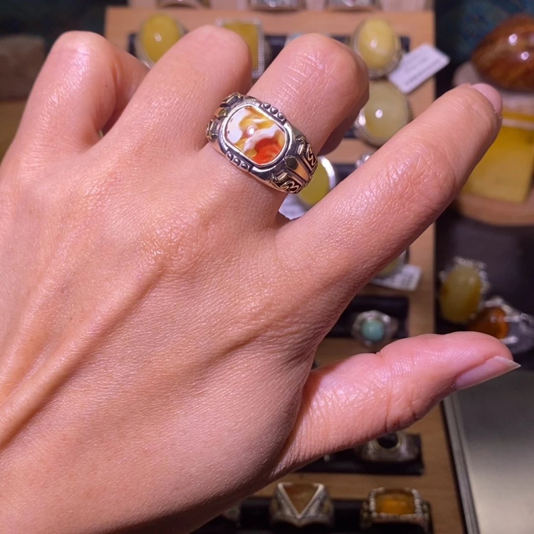 蜜蜡戒指银S925镶嵌戒****?