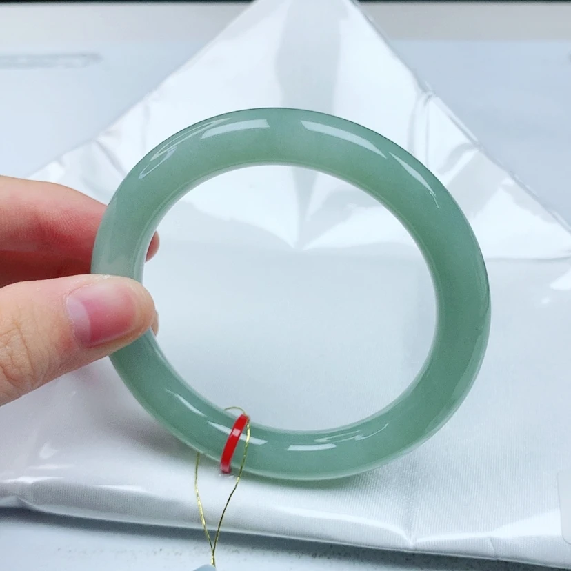 【闪购商品】翡翠手镯（圆镯）未镶嵌缅甸天然a货手镯53+