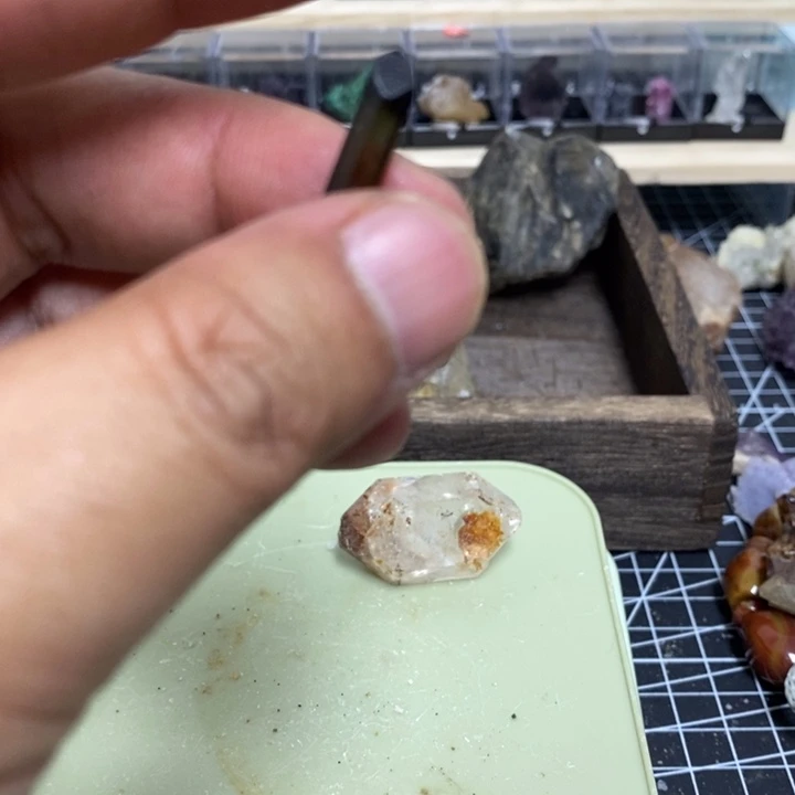 水晶水晶柱未镶嵌