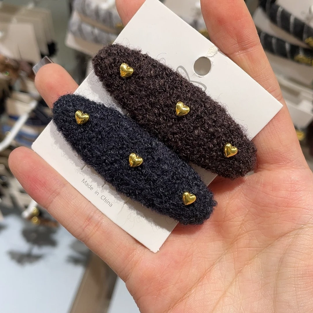 皮质非金属咖色蓝色金爱心