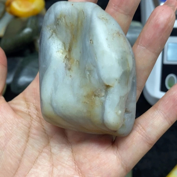 未镶嵌和田玉（糖玉）挂件