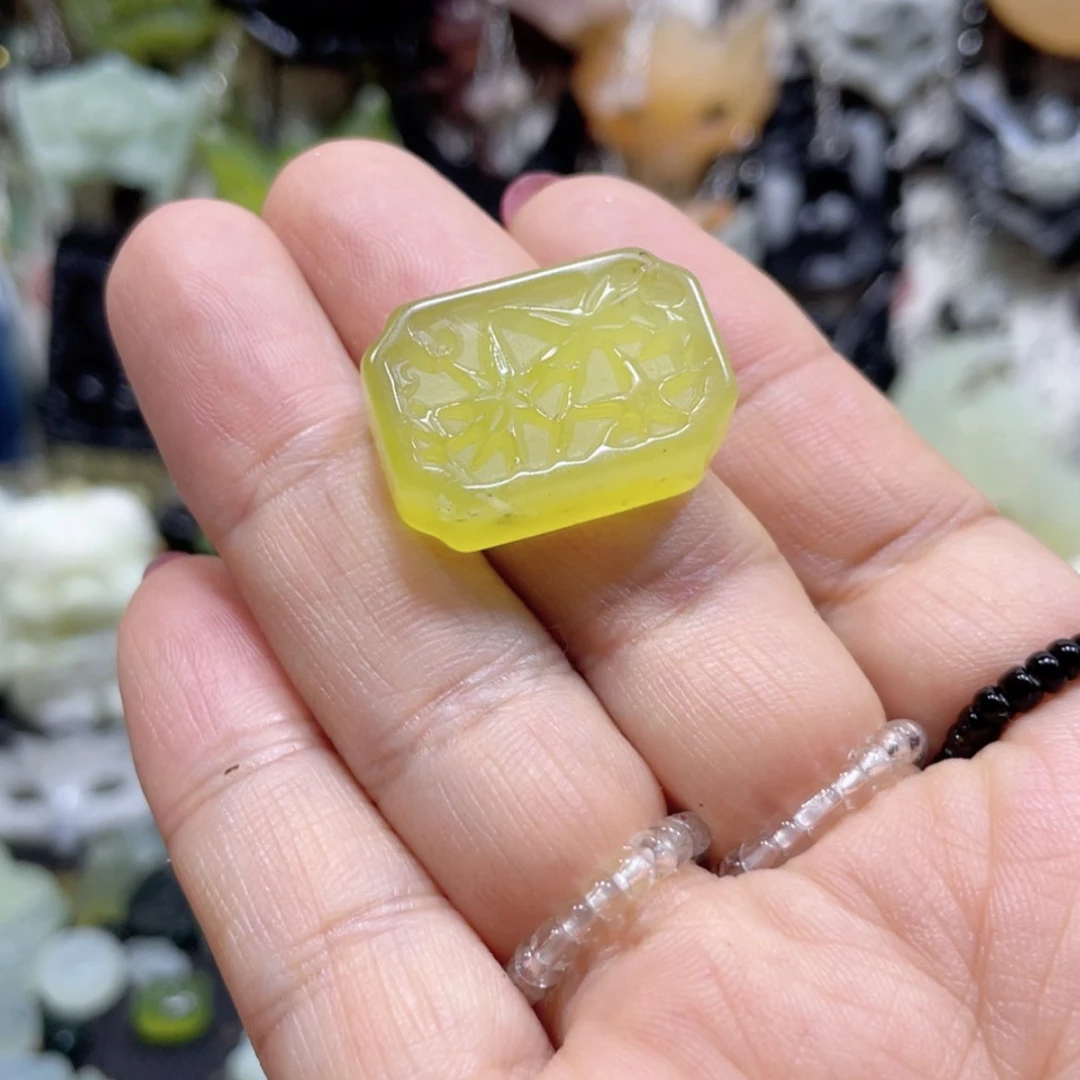 【闪购商品】岫玉未镶嵌颈饰小*儿116吊坠