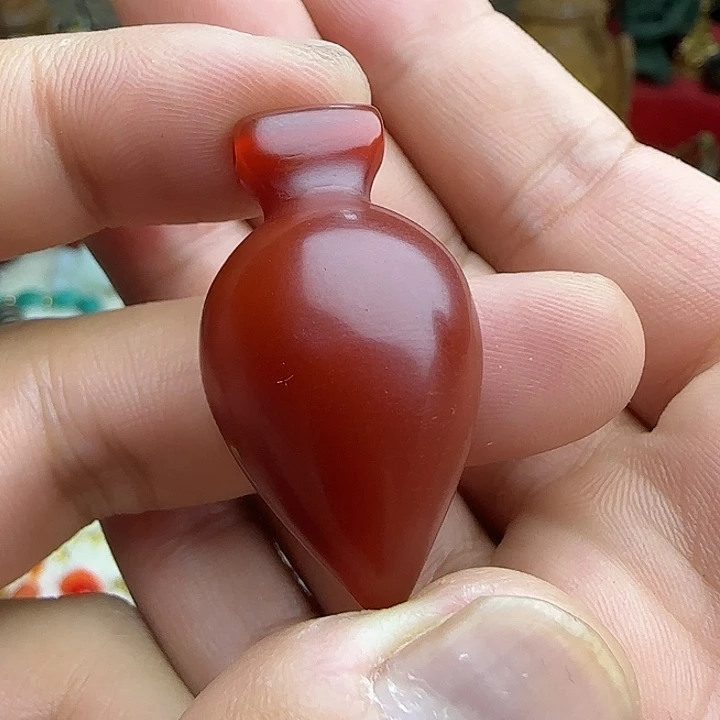 面***暖白玉菩提吊坠精品