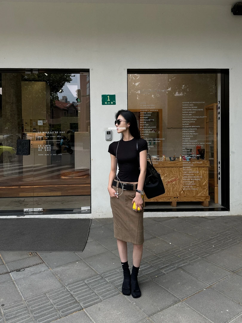 VVHYME 低腰气质半裙25Q317