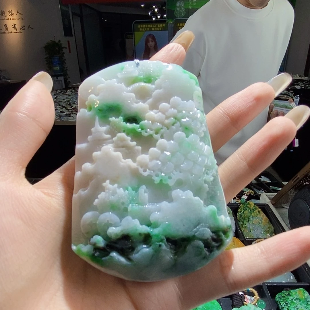 颈饰未镶嵌翡翠翡翠