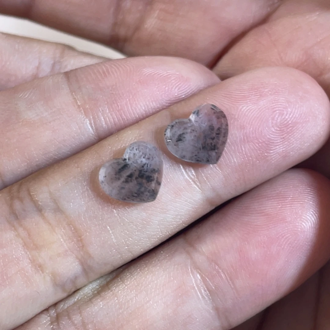 定制翡翠未镶嵌爱心