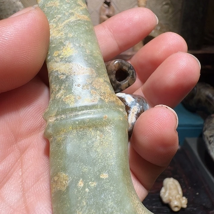 亚***轩和田玉（糖玉）未镶嵌颈饰