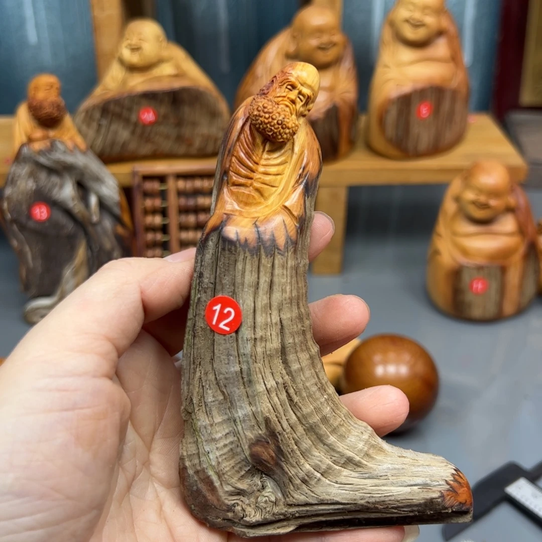 夏***安木崖柏木摆件手把件