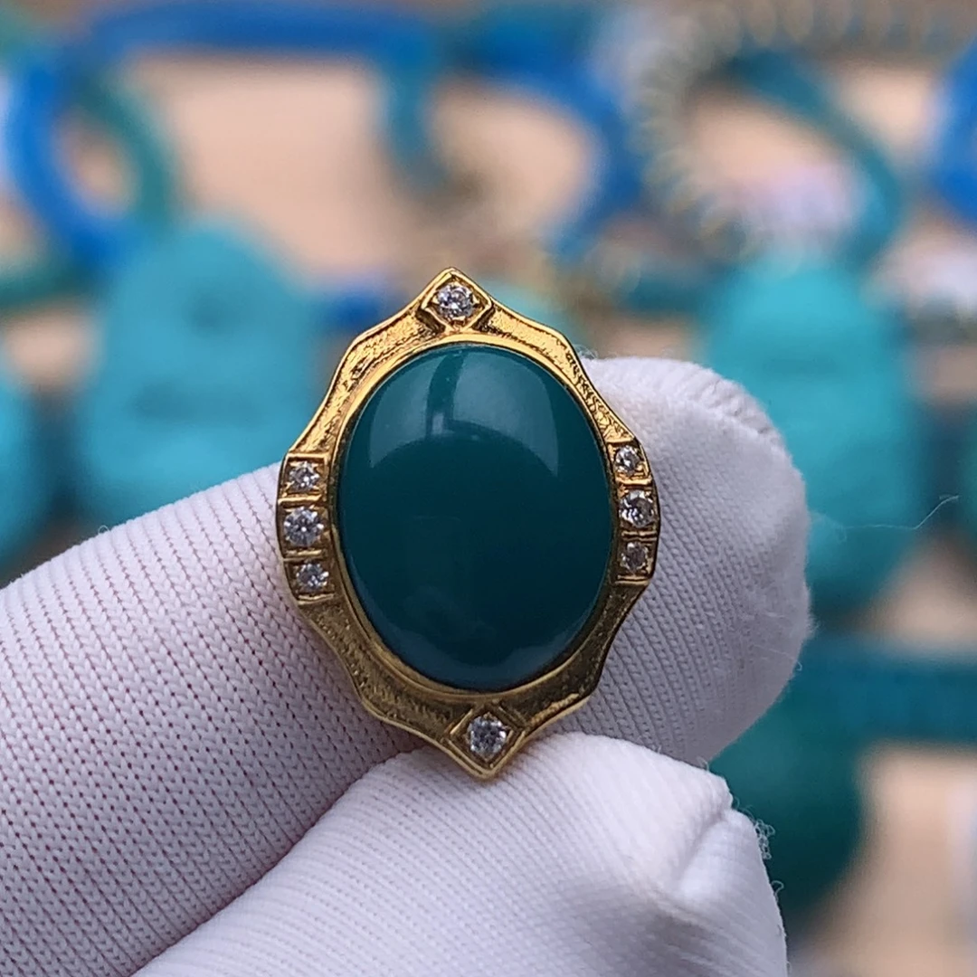 绿松石18K金镶嵌珠宝奇石