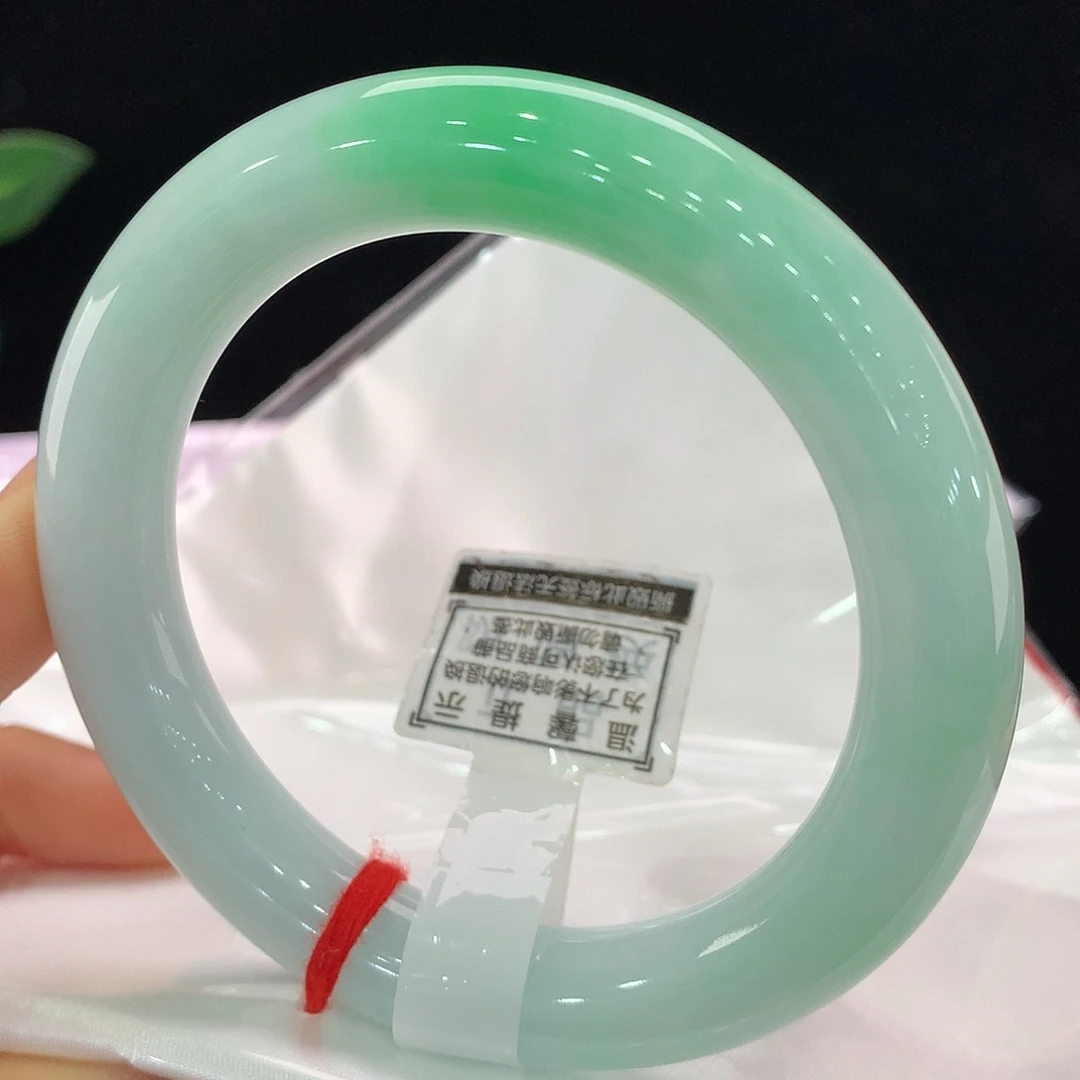 翡翠未镶嵌手镯0196