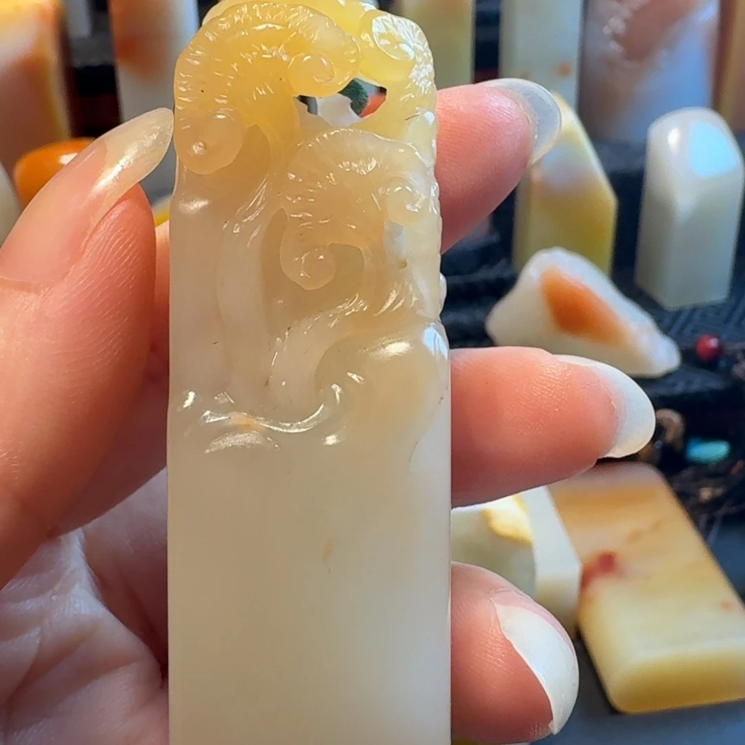 老挝石漂亮的好看的
