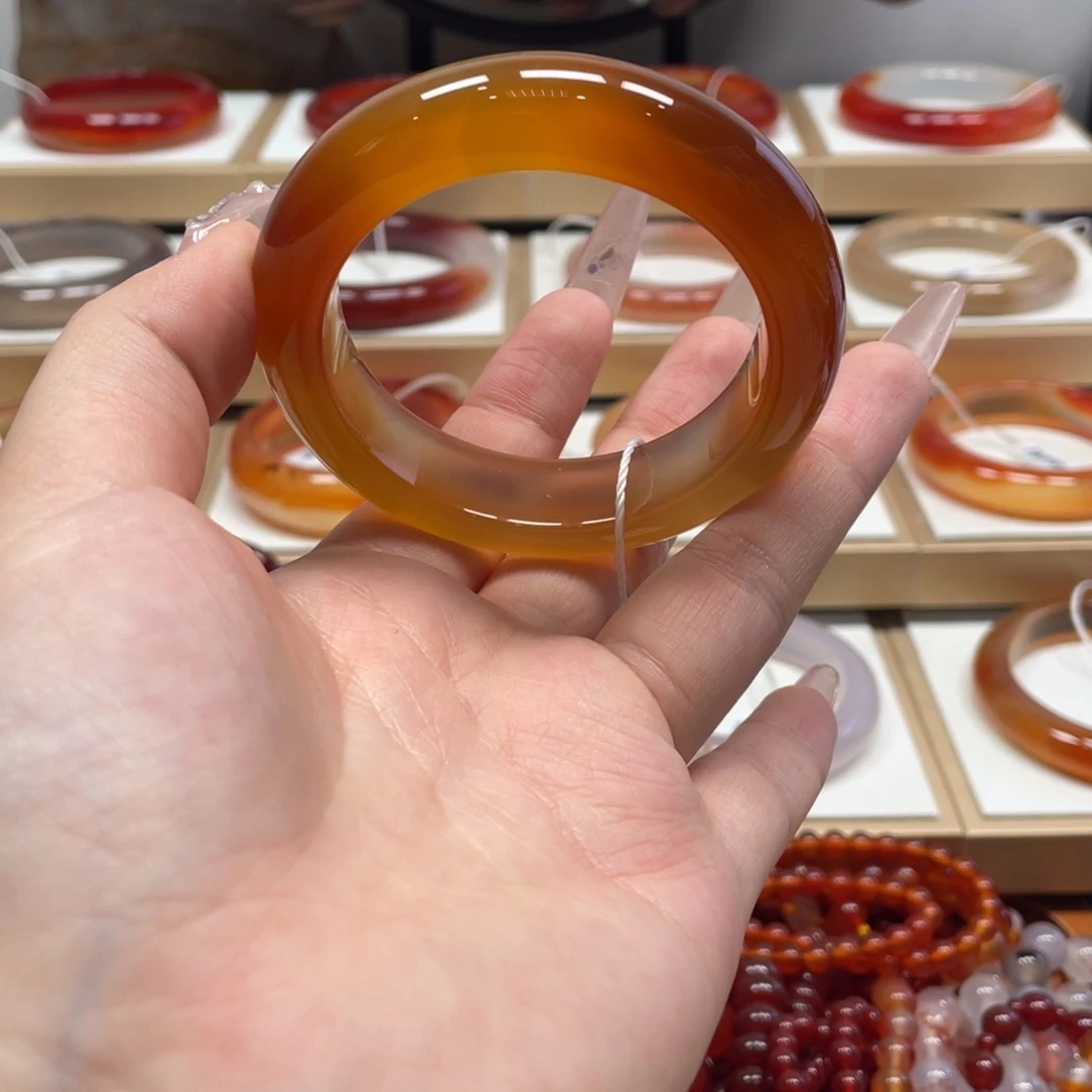 玛瑙/玉髓未镶嵌手镯