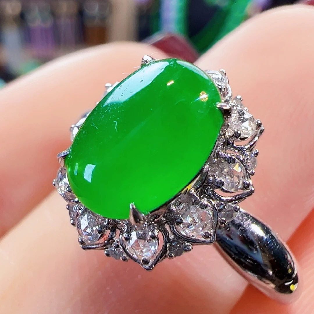 翡翠18K金镶嵌戒指签收后24小时鉴赏期