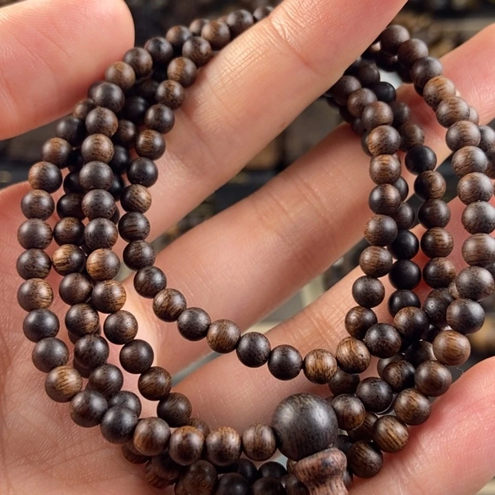 手串沉香木熊***…越南芽庄白棋楠