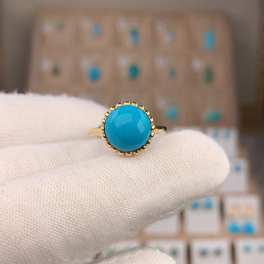 绿松石18K金镶嵌戒指