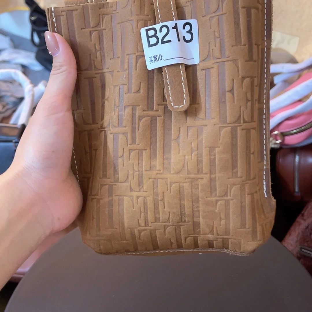 头层牛皮疯马牛皮手机包213