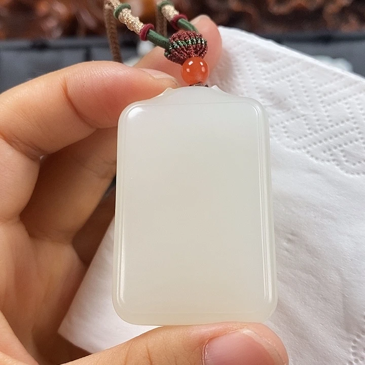 养***皮颈饰未镶嵌和田玉