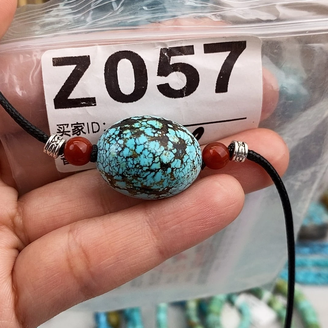 绿松石未镶嵌原矿