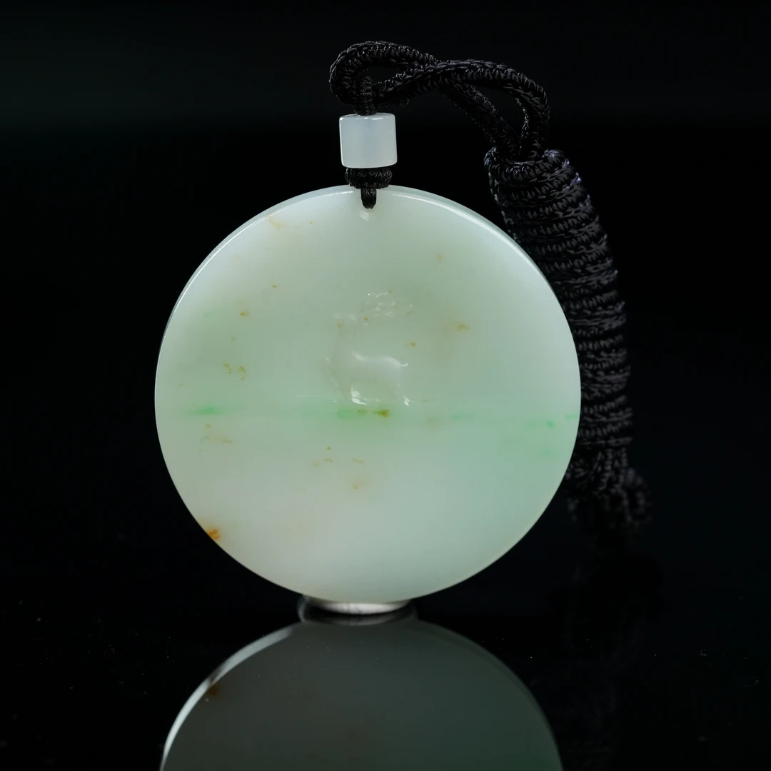 YQR033  翡翠一鹿有你