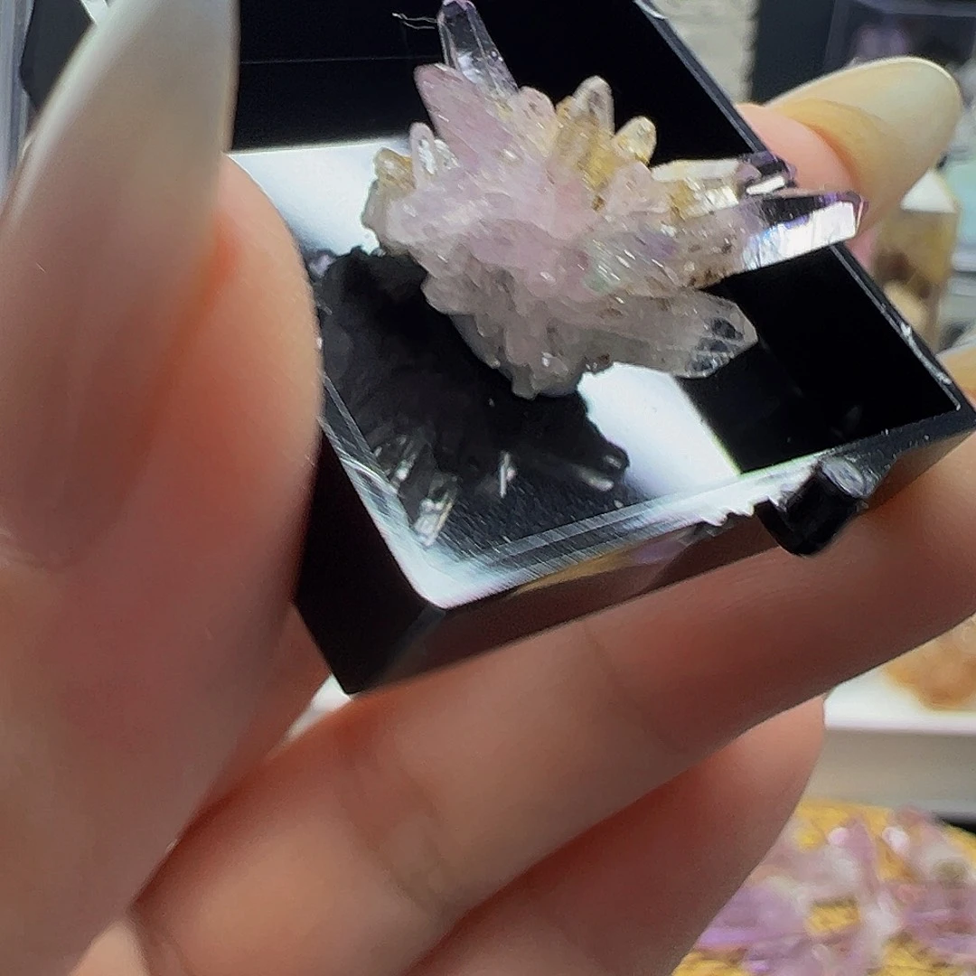 未镶嵌水晶珠宝半成品