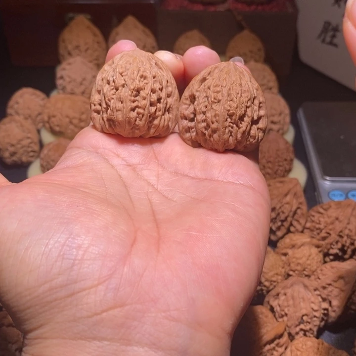 文玩核桃吊坠密纹35+