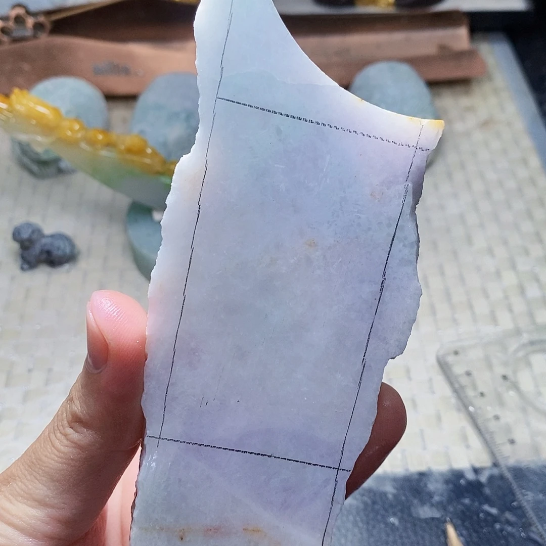 翡翠未镶嵌颈饰589