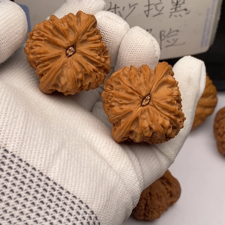 把件文玩核桃风*y南疆石41