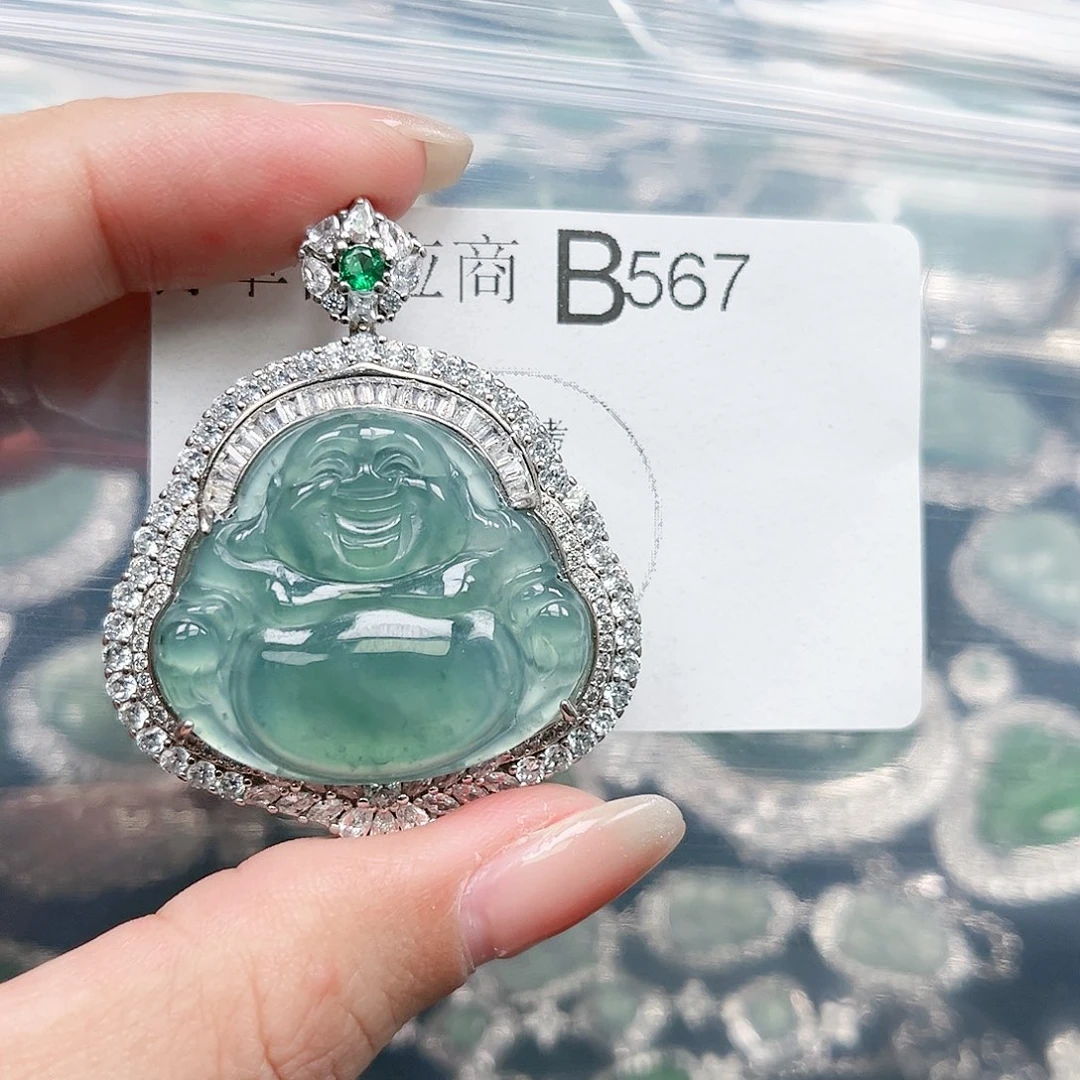 翡翠颈饰未镶嵌翡翠567