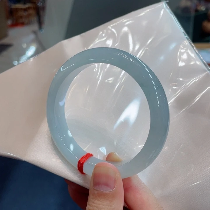 翡翠手镯未镶嵌买断