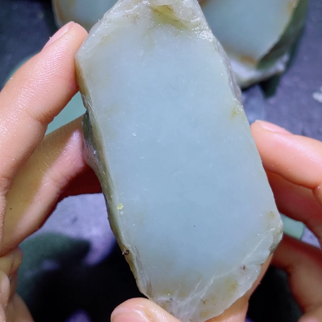 和田玉（糖玉）未镶嵌珠宝半成品