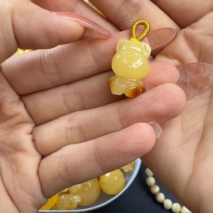 琥珀未镶嵌珠宝奇石