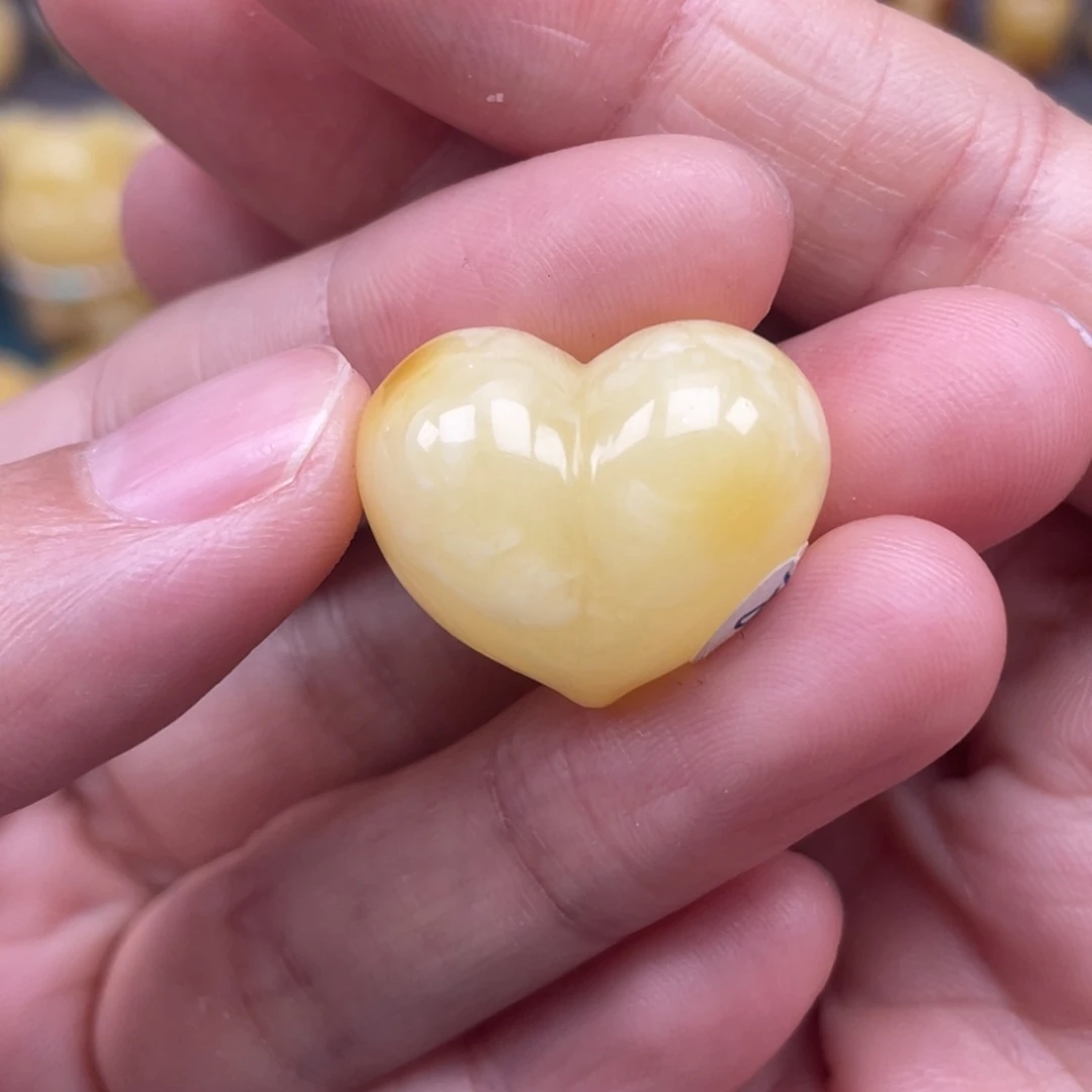 未镶嵌琥珀裸石蜜蜡